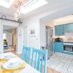 בית נופש Cosy Retreat In The Centre *