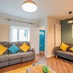 Cosy Retreat In The Centre