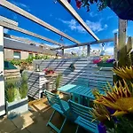 Vakantiehuis With Outdoor Patio - Sleeps 5 Galway