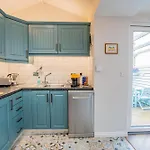 Vakantiehuis With Outdoor Patio - Sleeps 5 Galway