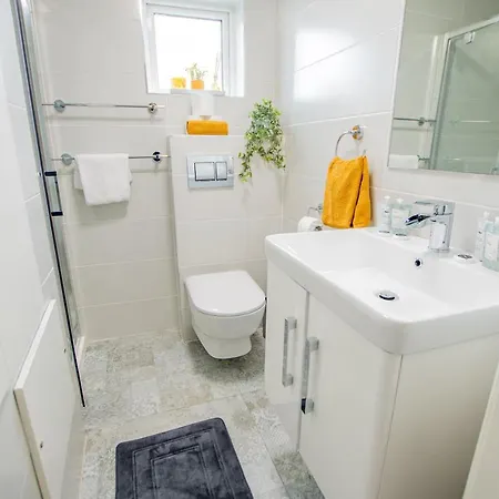 Cosy Retreat In The Centre